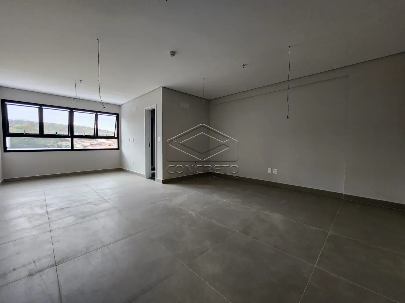 Alugar Comercial / Sala em Ja&uacute; R$ 3.000,00 - Foto 5