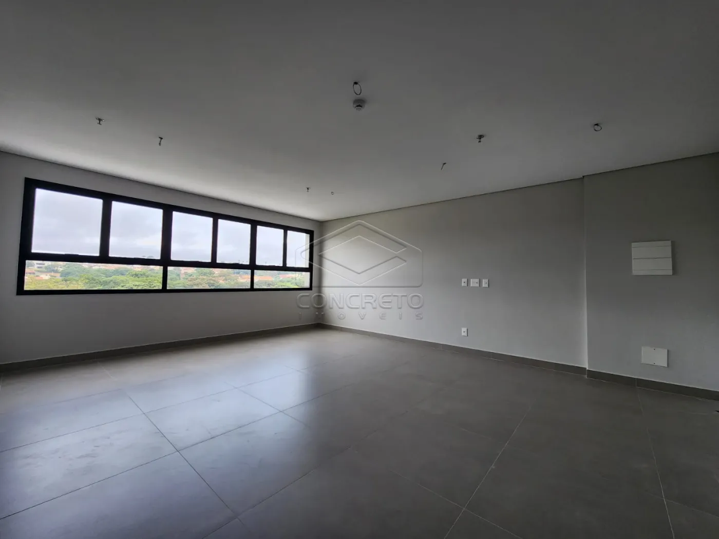Alugar Comercial / Sala em Ja&uacute; R$ 2.800,00 - Foto 3