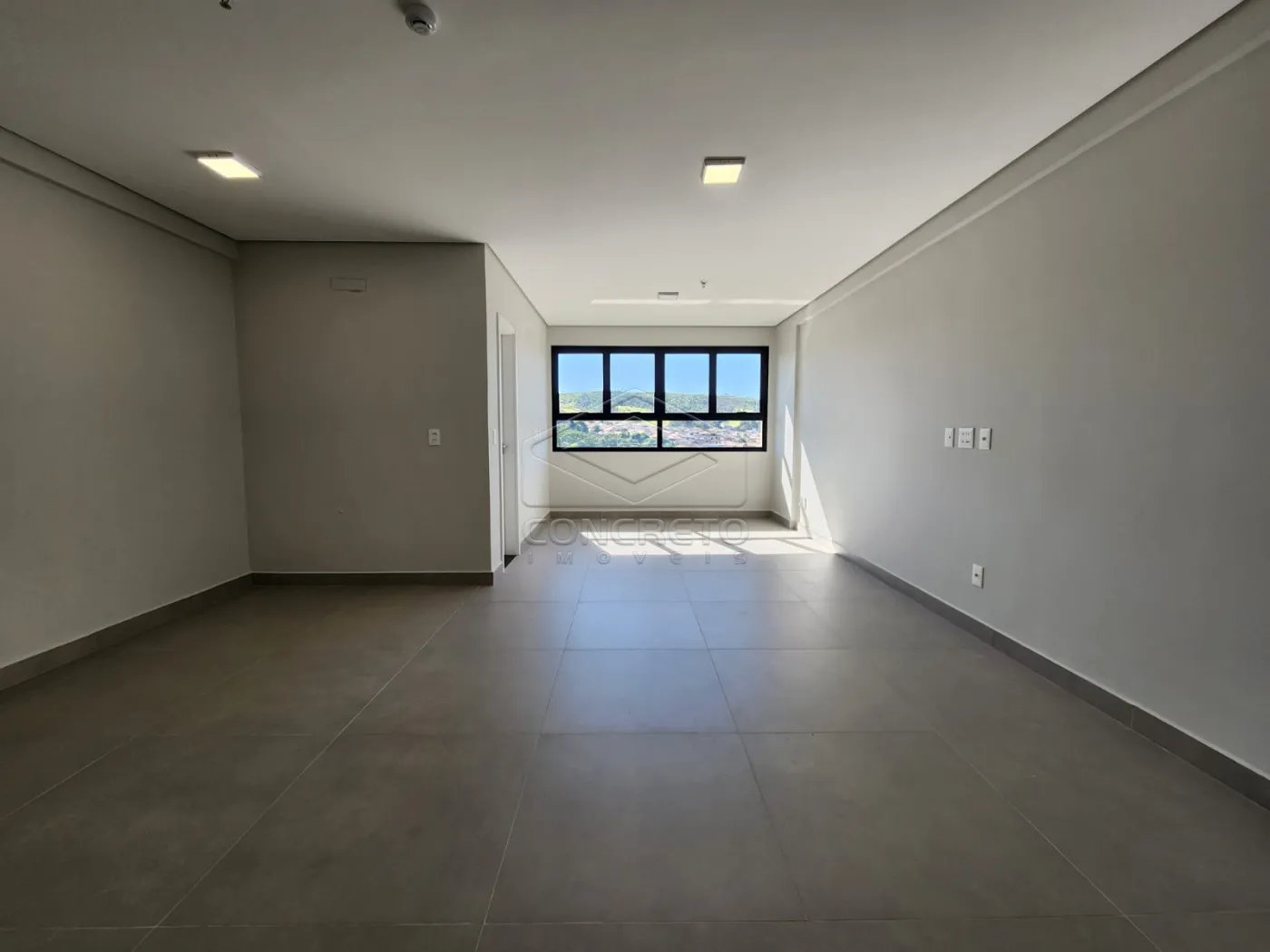 Comprar Comercial / Sala em Ja&uacute; R$ 299.980,00 - Foto 3