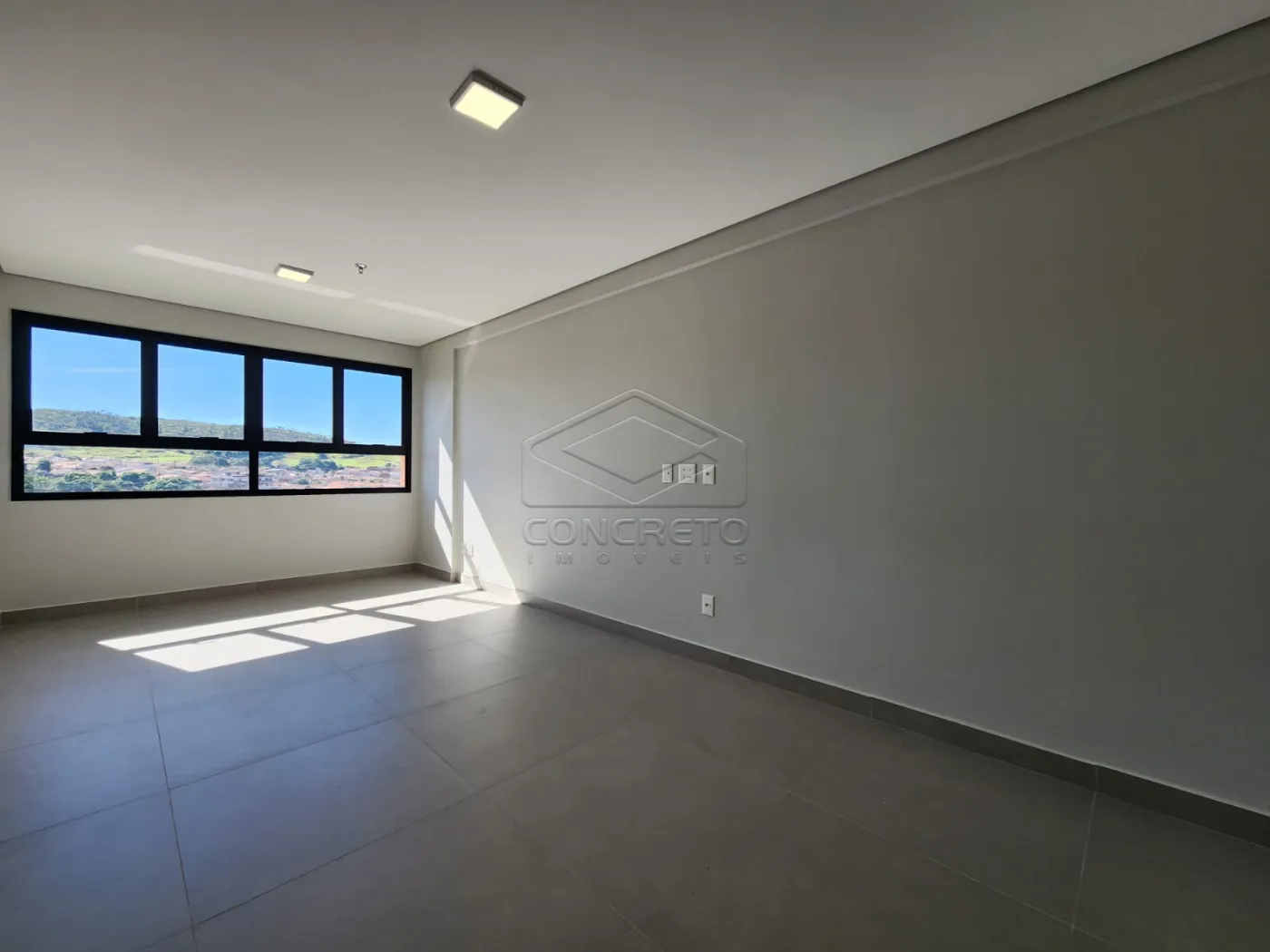 Comprar Comercial / Sala em Ja&uacute; R$ 299.980,00 - Foto 4