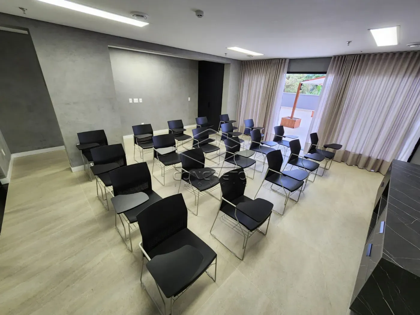 Alugar Comercial / Sala em Ja&uacute; R$ 2.500,00 - Foto 6