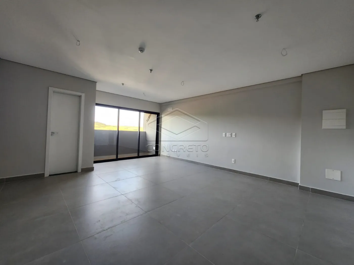 Alugar Comercial / Sala em Ja&uacute; R$ 2.500,00 - Foto 2