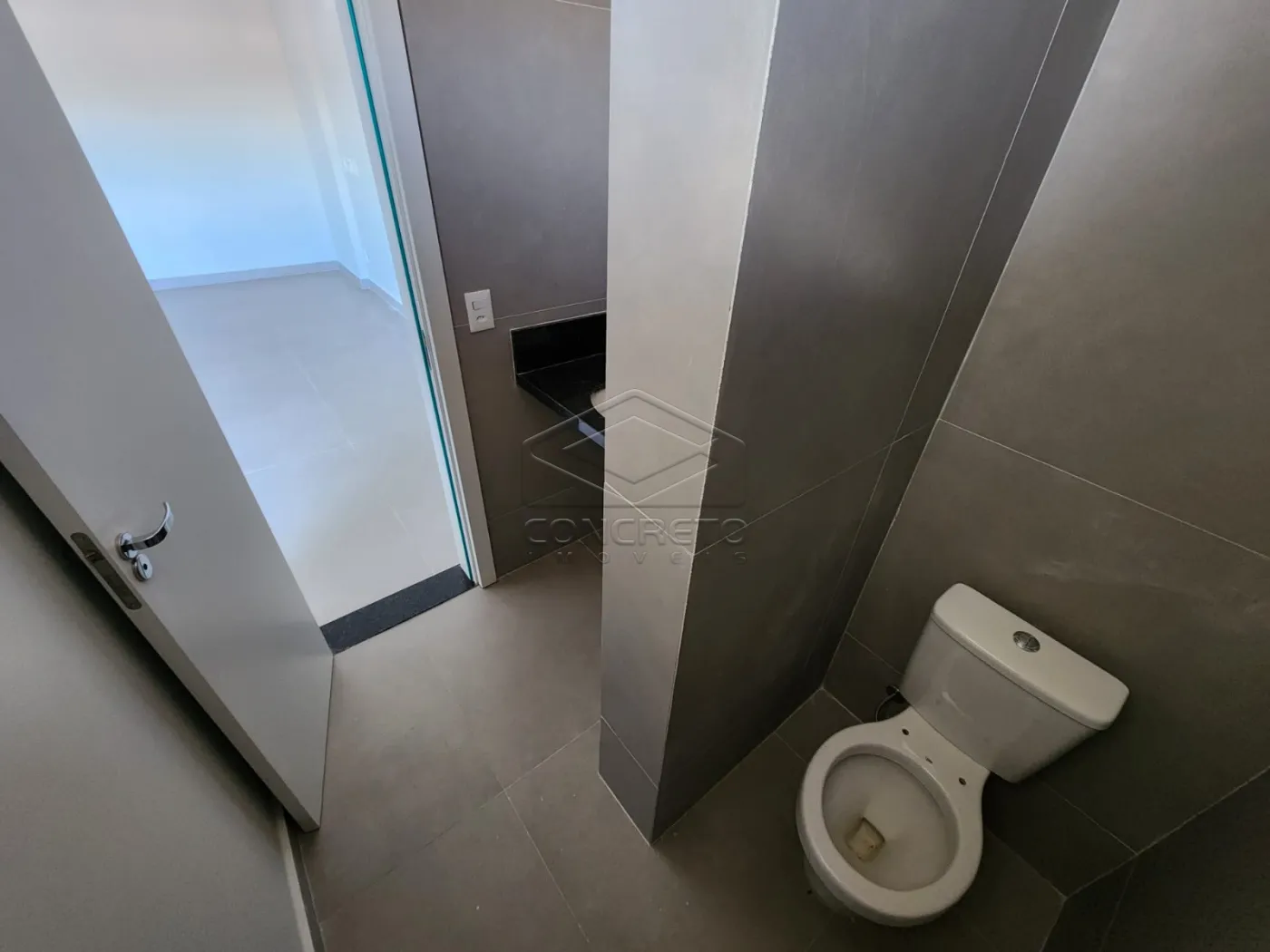 Alugar Comercial / Sala em Ja&uacute; R$ 2.500,00 - Foto 5