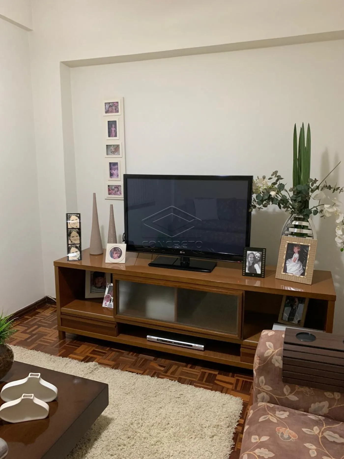 Alugar Apartamento / Padr&atilde;o em Len&ccedil;&oacute;is Paulista R$ 1.700,00 - Foto 9