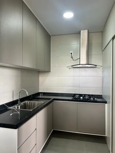 Botucatu Centro Apartamento Venda R$1.200.000,00 Condominio R$912,00 3 Dormitorios 2 Vagas Area construida 111.00m2