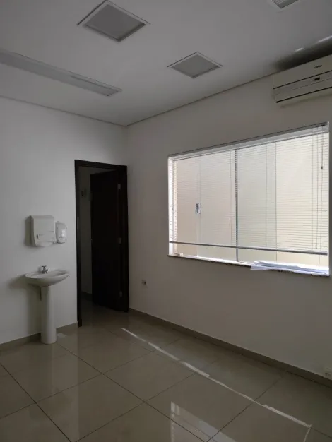 Botucatu Centro Comercial Locacao R$ 2.000,00 1 Dormitorio  