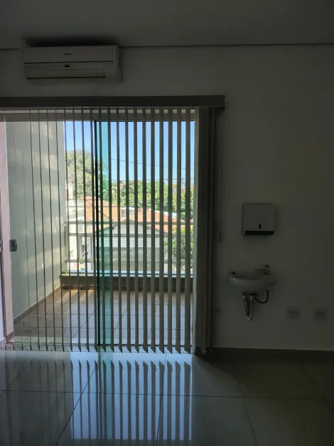 Botucatu Centro Comercial Locacao R$ 2.000,00 1 Dormitorio  