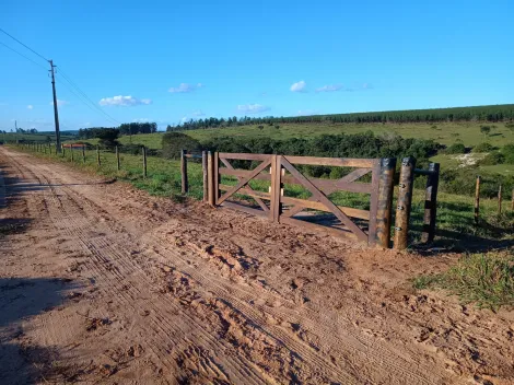 Botucatu Area Rural de Botucatu Rural Venda R$300.000,00 1 Dormitorio  Area do terreno 20000.00m2 