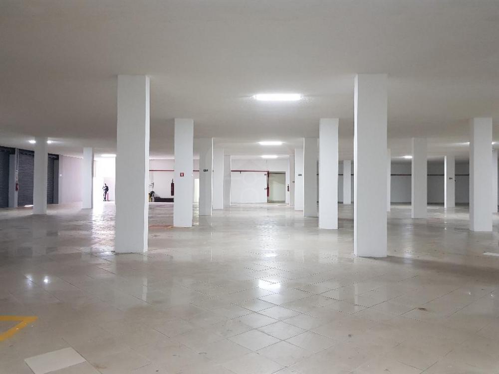 Alugar Comercial / Loja em Uberl&acirc;ndia R$ 62.000,00 - Foto 7