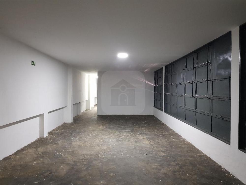 Alugar Comercial / Loja em Uberl&acirc;ndia R$ 62.000,00 - Foto 14