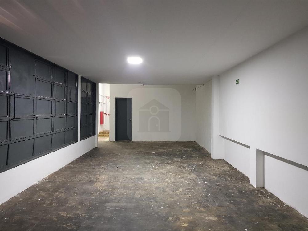 Alugar Comercial / Loja em Uberl&acirc;ndia R$ 62.000,00 - Foto 15