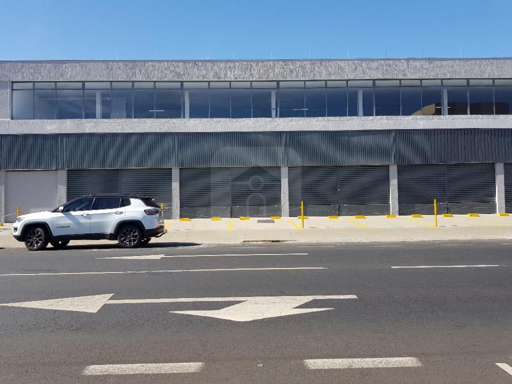Alugar Comercial / Loja em Uberl&acirc;ndia R$ 62.000,00 - Foto 1