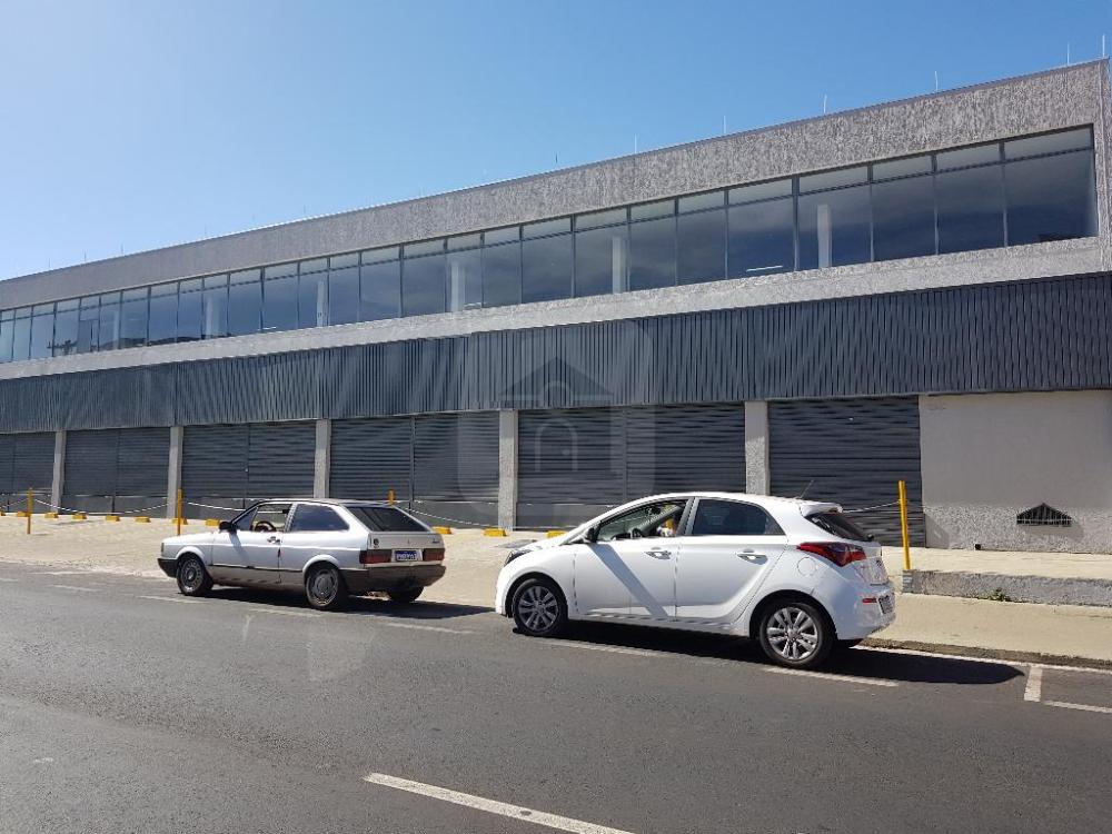 Alugar Comercial / Loja em Uberl&acirc;ndia R$ 62.000,00 - Foto 2