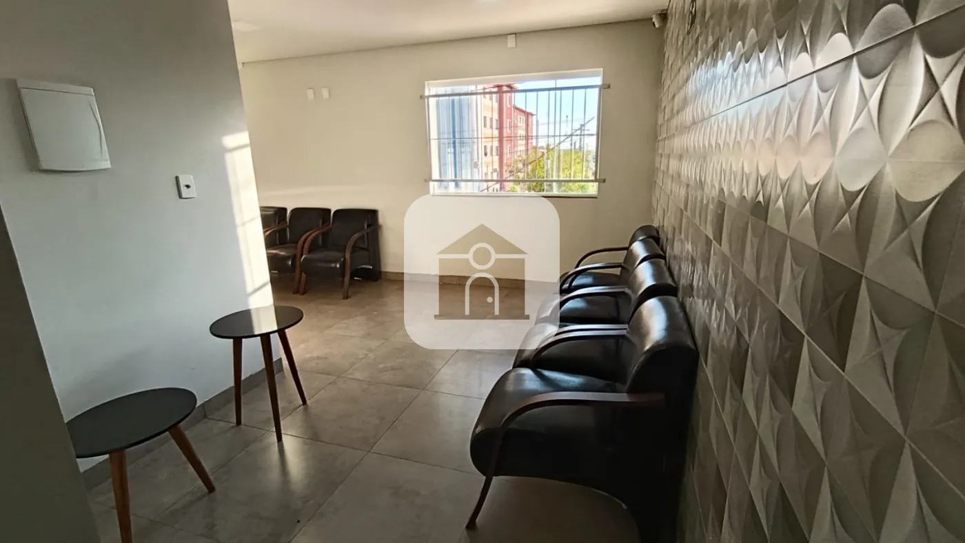 Alugar Comercial / Loja em Uberl&acirc;ndia R$ 1.200,00 - Foto 3