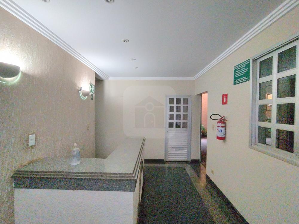 Alugar Apartamento / Padr&atilde;o em Uberl&acirc;ndia R$ 1.500,00 - Foto 5