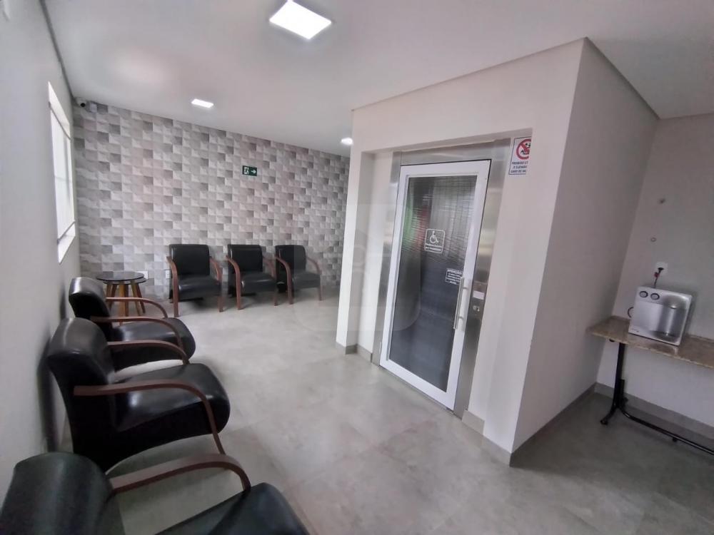 Alugar Comercial / Loja em Uberl&acirc;ndia R$ 850,00 - Foto 3