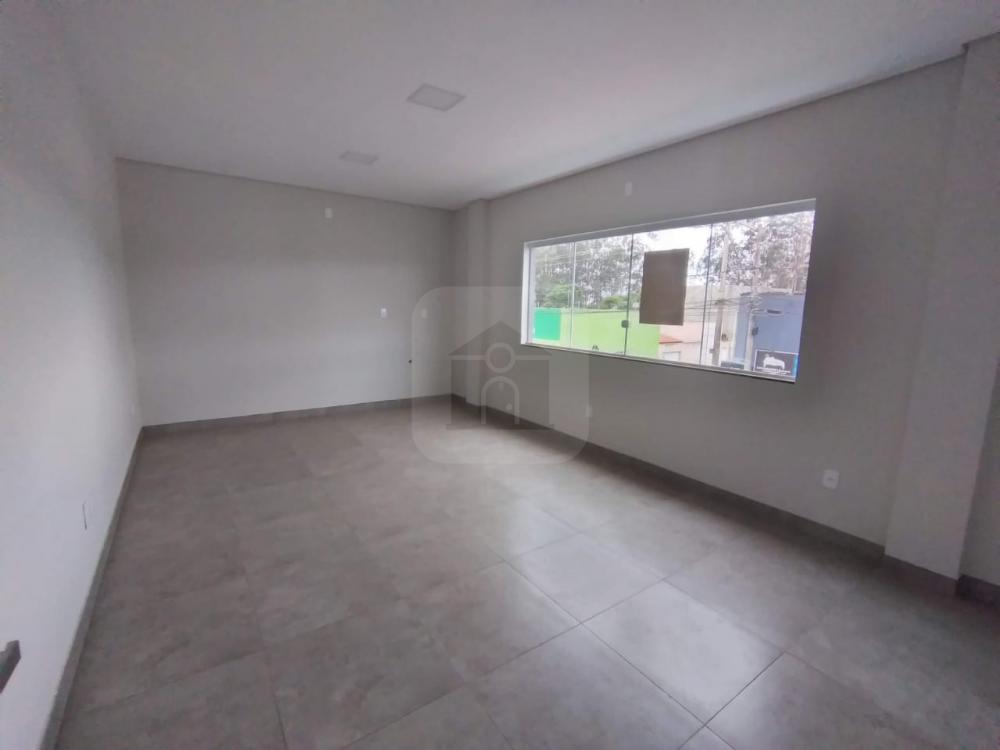Alugar Comercial / Loja em Uberl&acirc;ndia R$ 850,00 - Foto 6