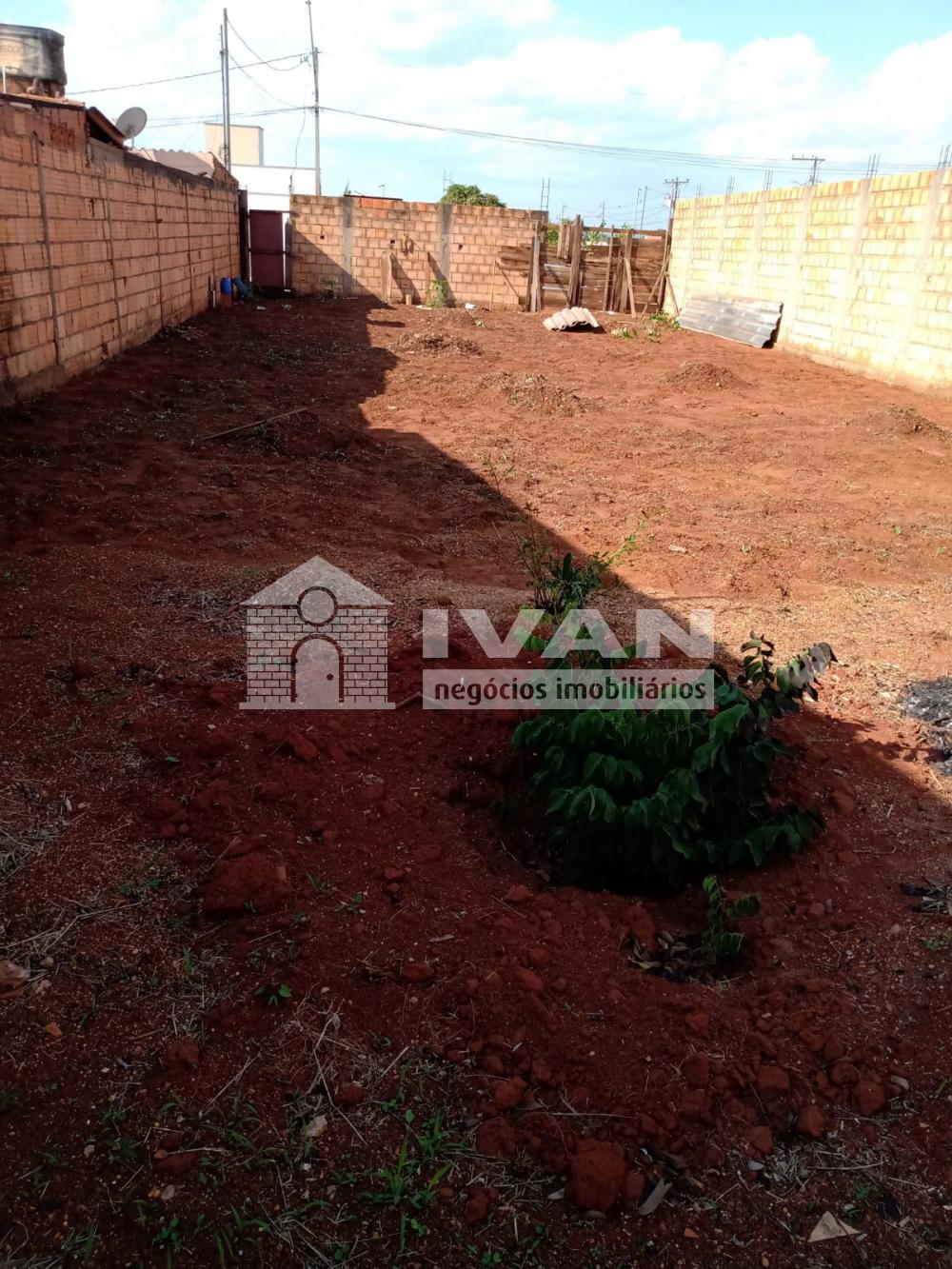 Comprar Terreno / Padr&atilde;o em Uberl&acirc;ndia R$ 220.000,00 - Foto 2