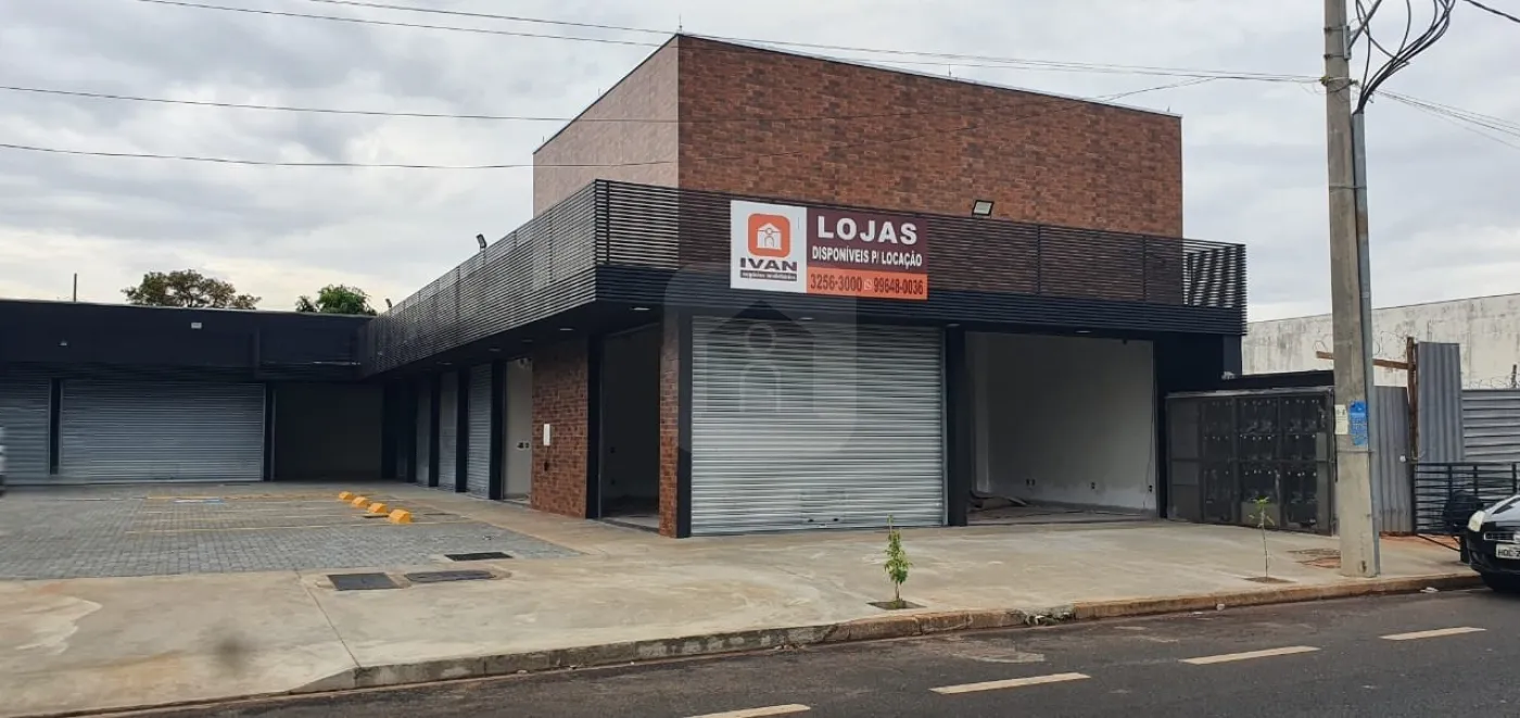 Alugar Comercial / Loja em Uberl&acirc;ndia R$ 4.600,00 - Foto 1