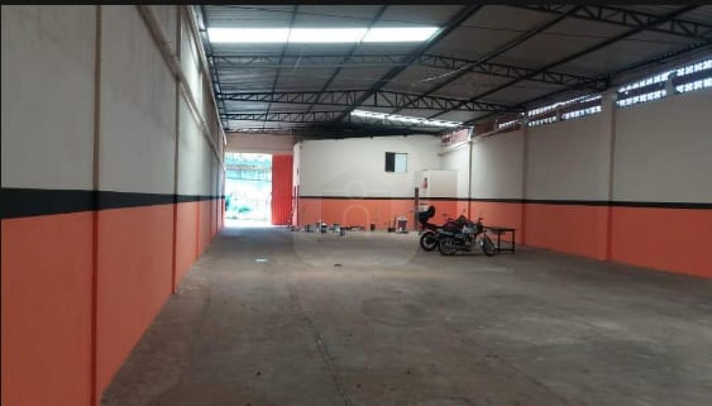 Alugar Comercial / Galp&atilde;o em Uberl&acirc;ndia R$ 8.000,00 - Foto 4