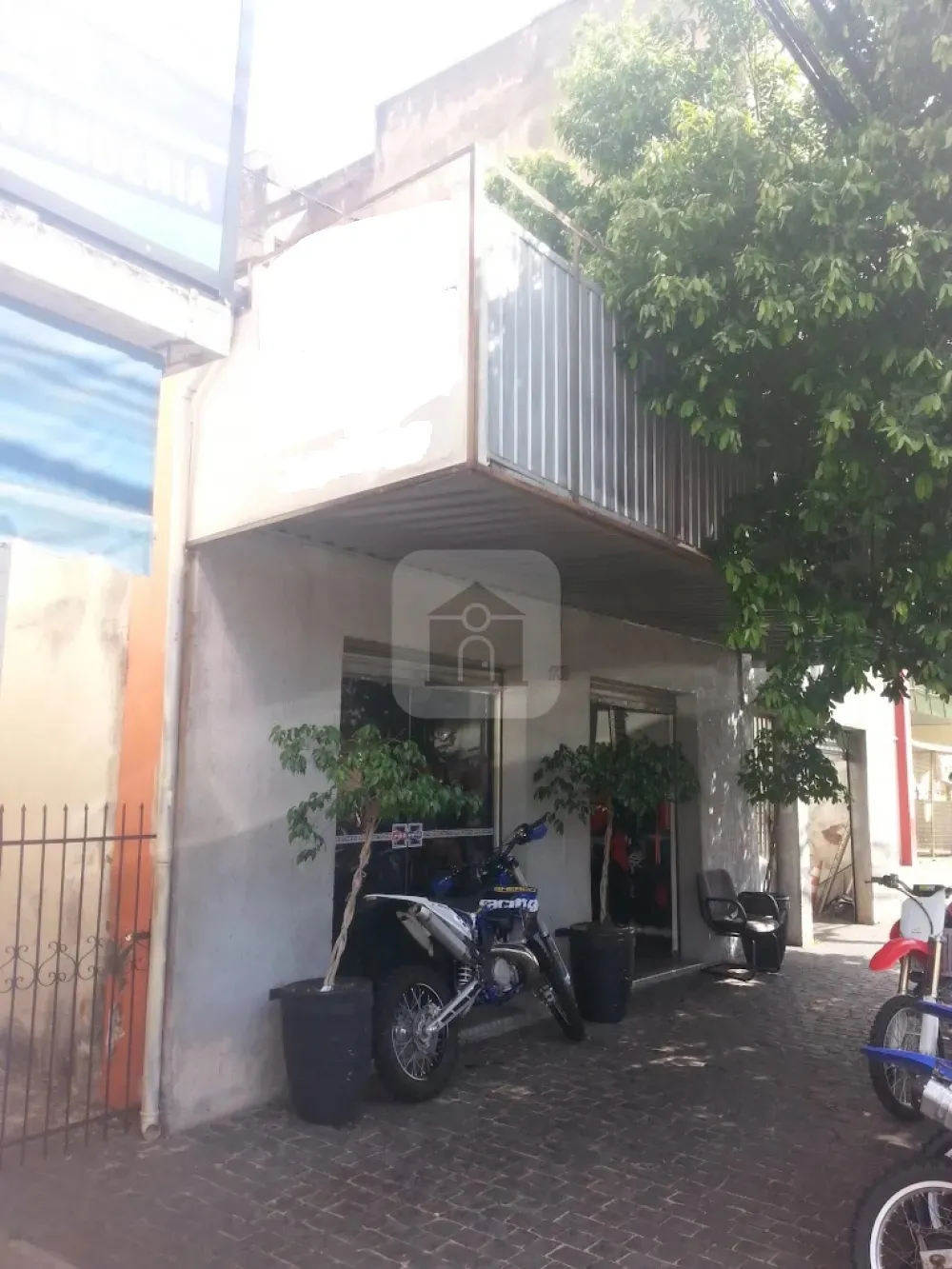 Comprar Comercial / Loja em Uberl&acirc;ndia R$ 1.300.000,00 - Foto 1