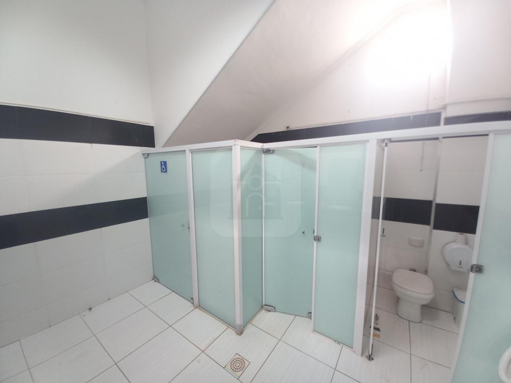 Alugar Comercial / Sobreloja em Uberl&acirc;ndia R$ 10.500,00 - Foto 8