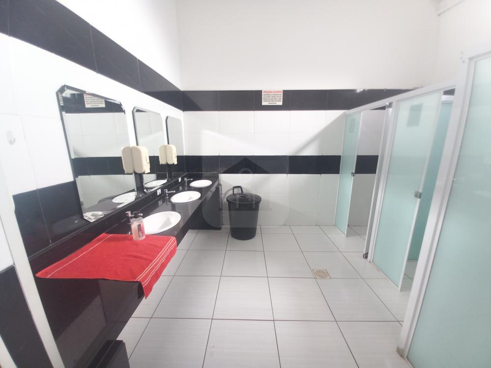 Alugar Comercial / Sobreloja em Uberl&acirc;ndia R$ 10.500,00 - Foto 9