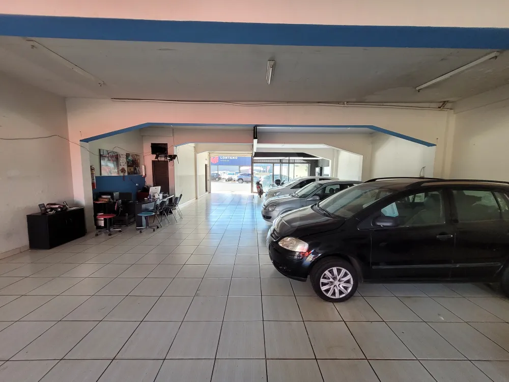 Alugar Comercial / Loja em Uberl&acirc;ndia R$ 7.500,00 - Foto 3