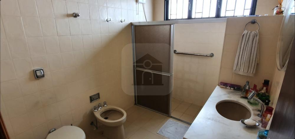 Alugar Casa / Sobrado em Uberl&acirc;ndia R$ 7.000,00 - Foto 3