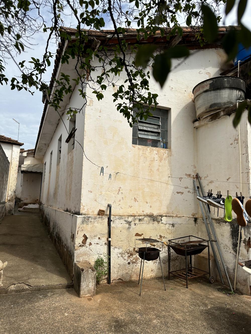 Comprar Casa / Padr&atilde;o em Araguari R$ 550.000,00 - Foto 14