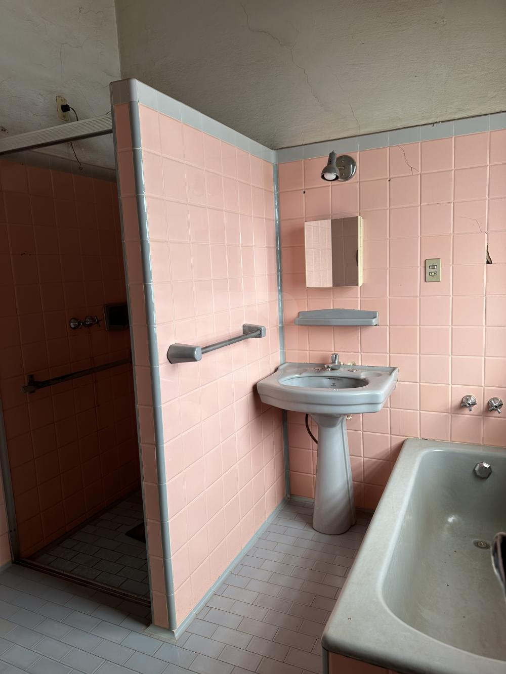 Comprar Comercial / Casa Comercial em Araguari R$ 2.750.000,00 - Foto 8