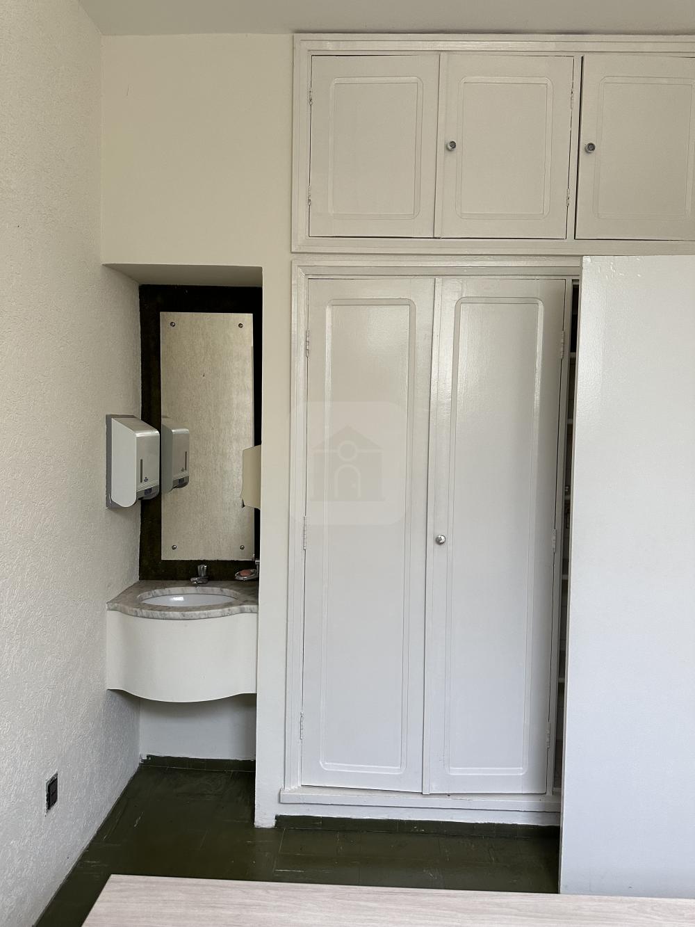 Comprar Comercial / Casa Comercial em Araguari R$ 1.500.000,00 - Foto 9