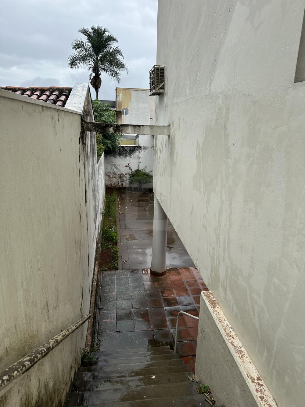 Comprar Comercial / Casa Comercial em Araguari R$ 1.500.000,00 - Foto 20