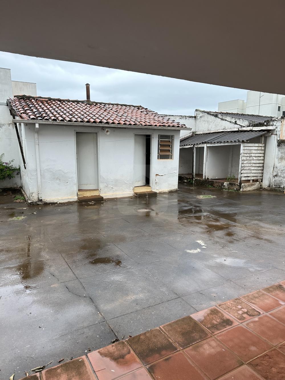 Comprar Comercial / Casa Comercial em Araguari R$ 1.500.000,00 - Foto 17