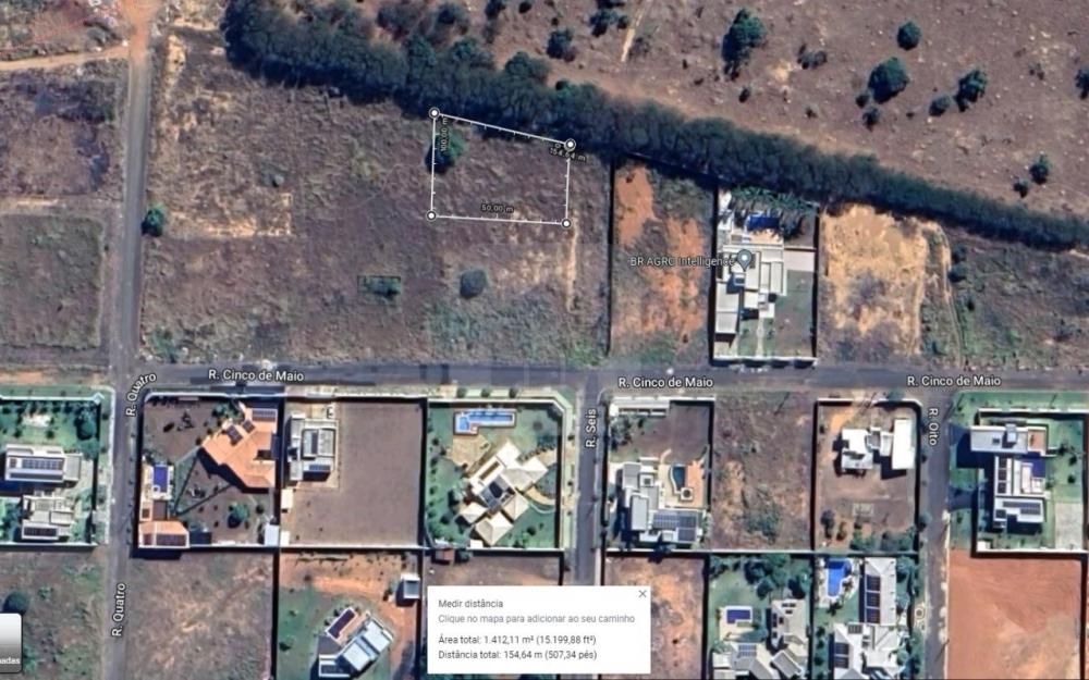 Comprar Terreno / Padr&atilde;o em Araguari R$ 400.000,00 - Foto 2