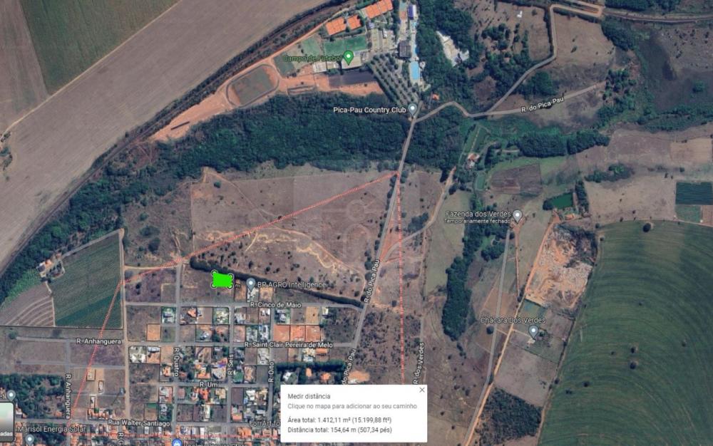 Comprar Terreno / Padr&atilde;o em Araguari R$ 400.000,00 - Foto 4