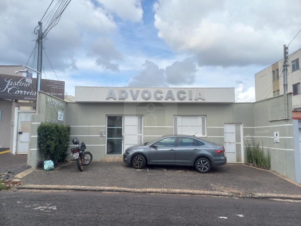 Alugar Comercial / Casa Comercial em Uberl&acirc;ndia R$ 6.000,00 - Foto 1