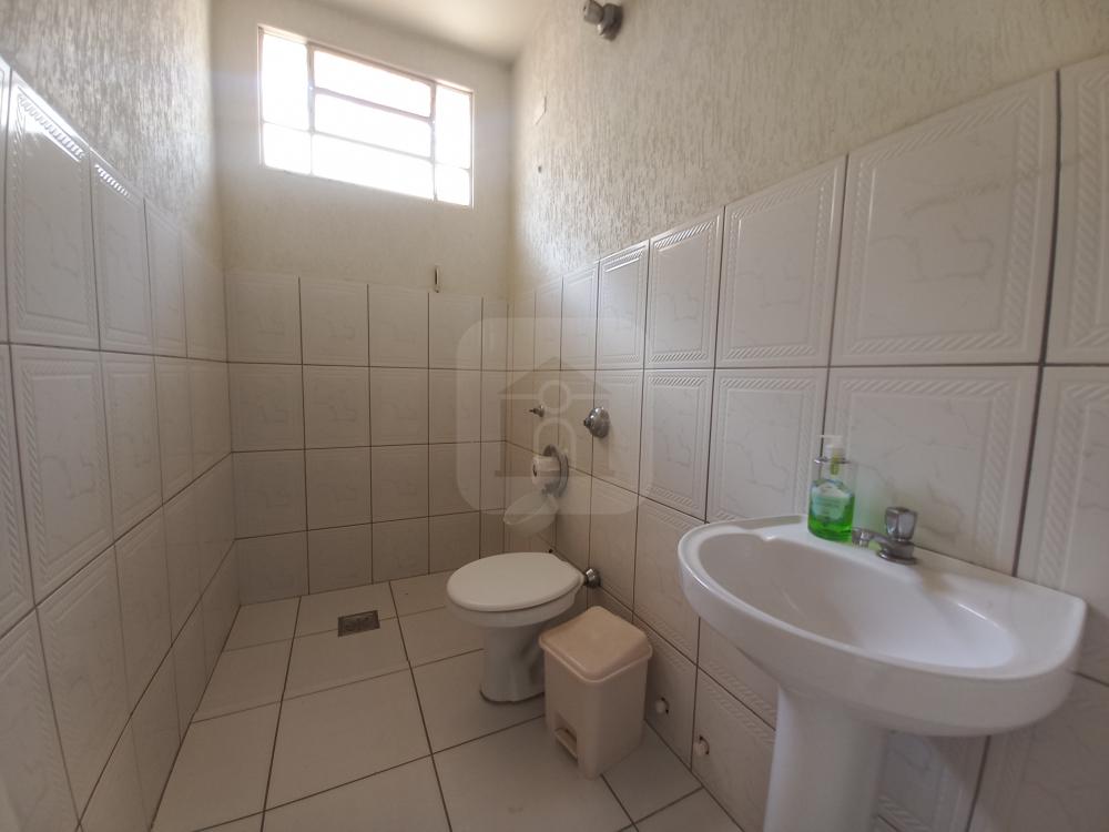 Alugar Comercial / Casa Comercial em Uberl&acirc;ndia R$ 6.000,00 - Foto 10
