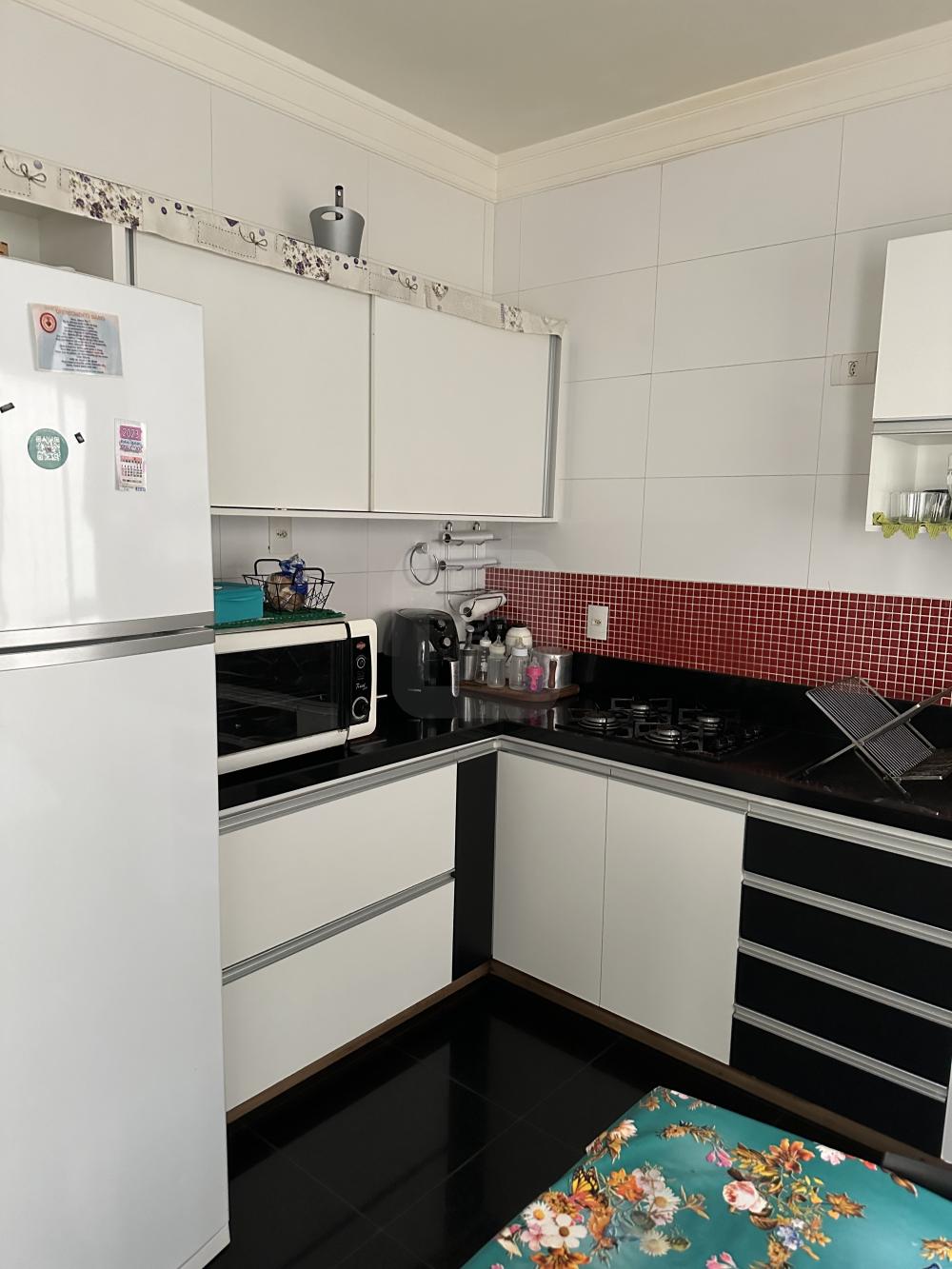 Comprar Casa / Padr&atilde;o em Araguari R$ 850.000,00 - Foto 11