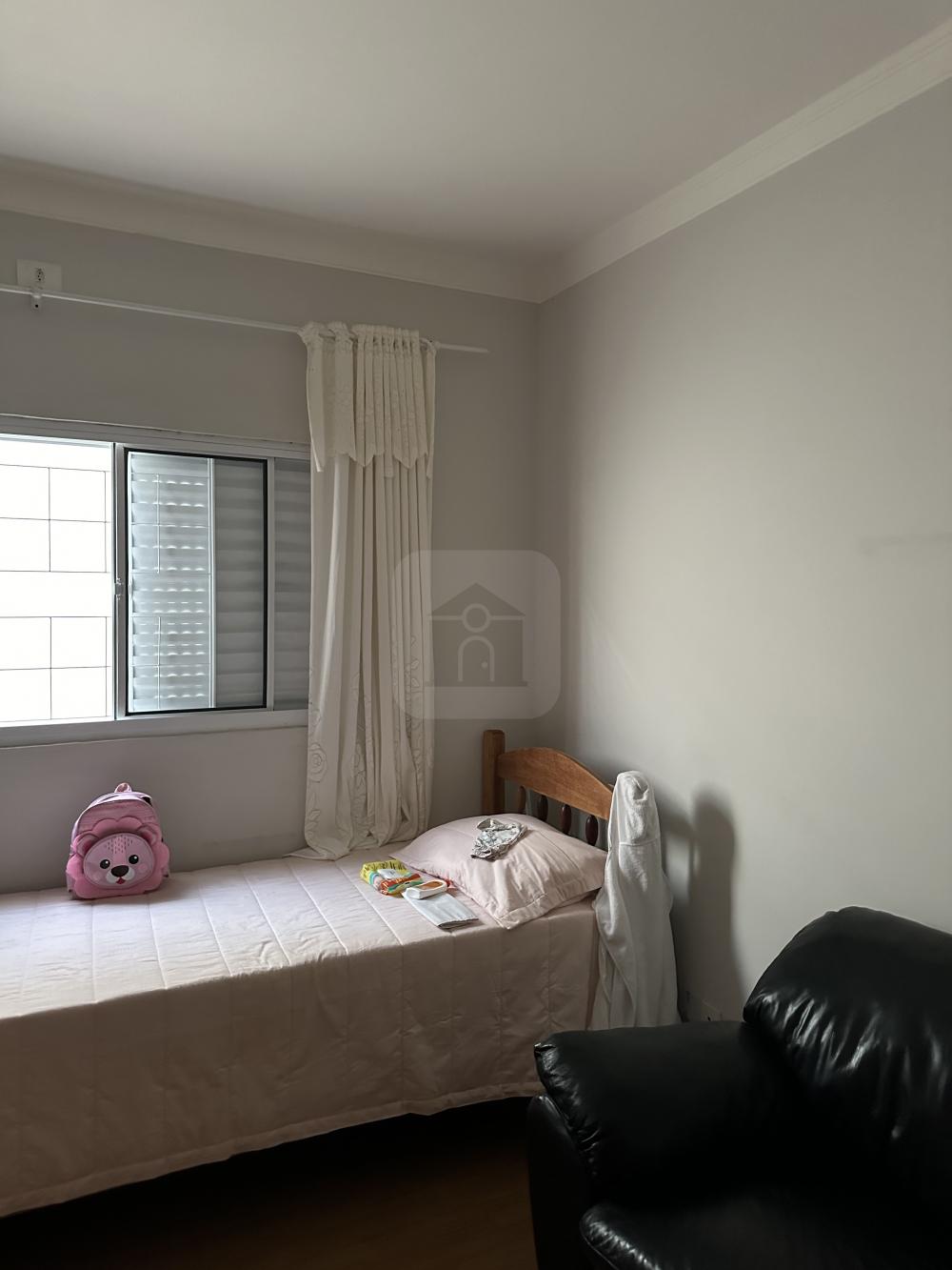 Comprar Casa / Padr&atilde;o em Araguari R$ 850.000,00 - Foto 5