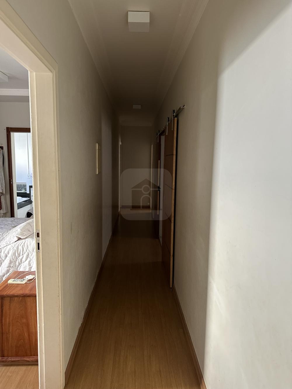 Comprar Casa / Padr&atilde;o em Araguari R$ 850.000,00 - Foto 4