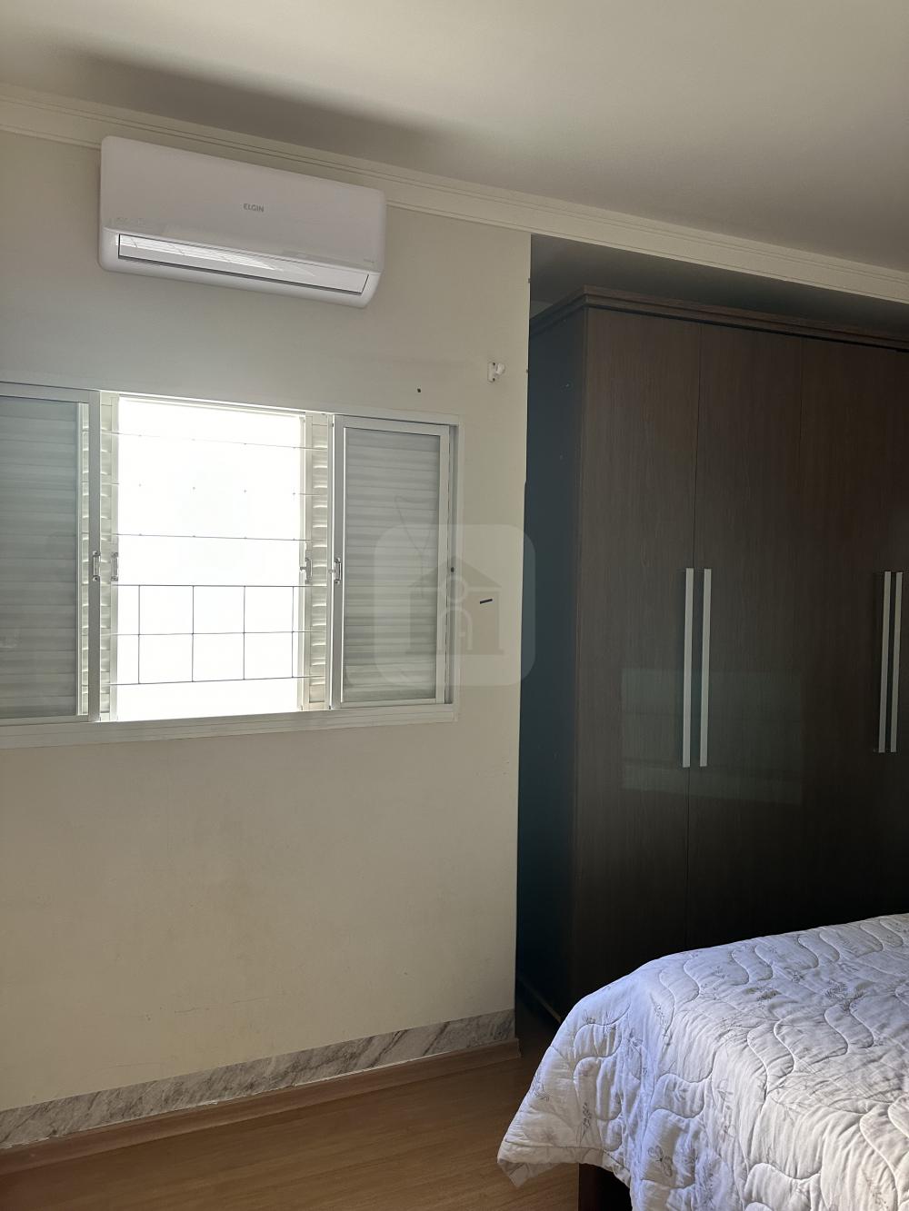 Comprar Casa / Padr&atilde;o em Araguari R$ 850.000,00 - Foto 8