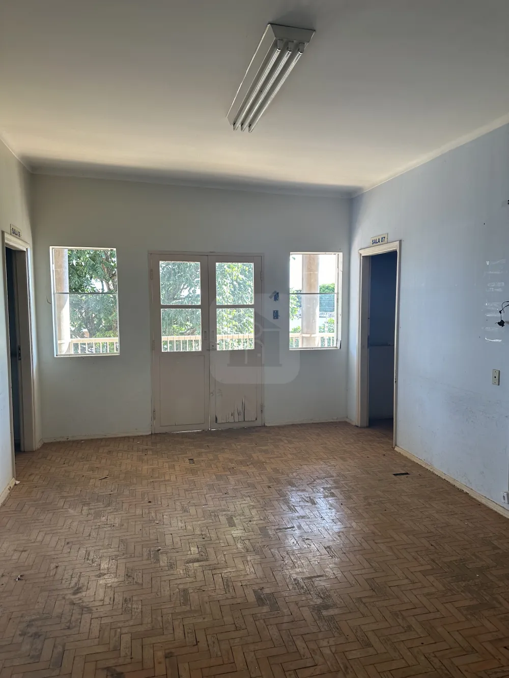 Alugar Casa / Sobrado em Araguari R$ 10.000,00 - Foto 2