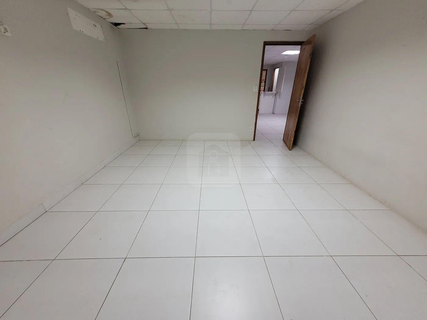 Alugar Comercial / Loja em Uberl&acirc;ndia R$ 15.000,00 - Foto 13
