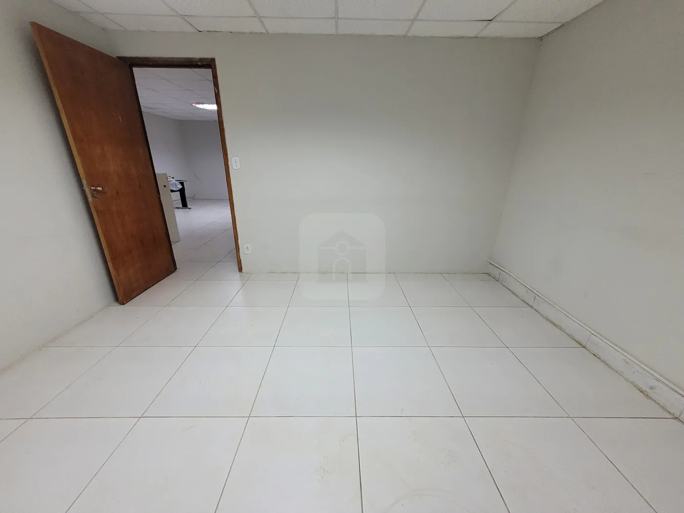 Alugar Comercial / Loja em Uberl&acirc;ndia R$ 15.000,00 - Foto 18