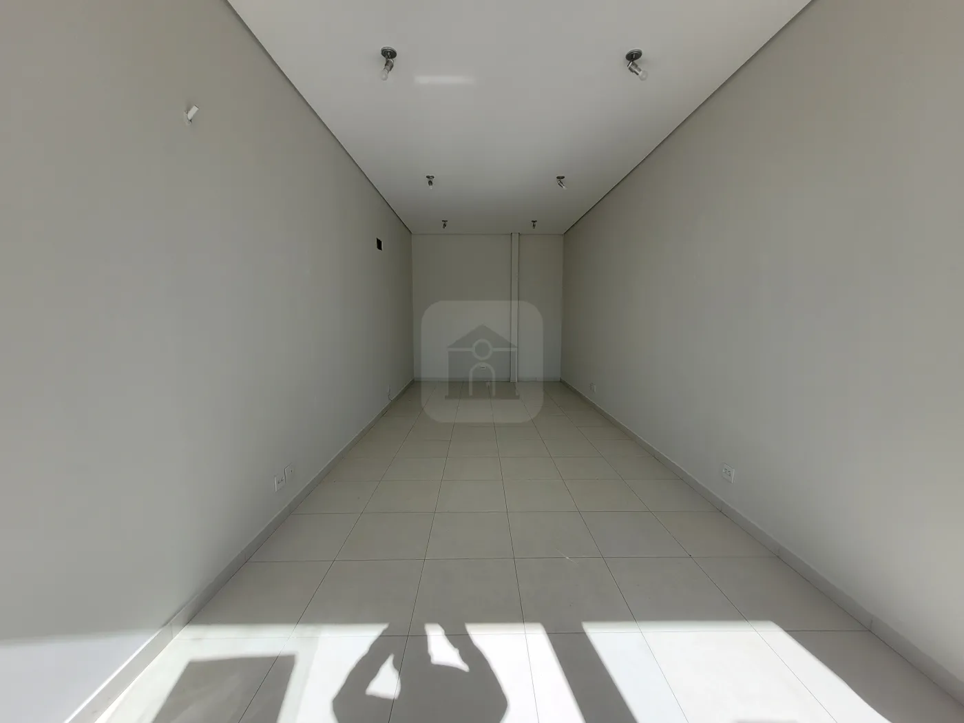 Comprar Comercial / Loja em Uberl&acirc;ndia - Foto 3