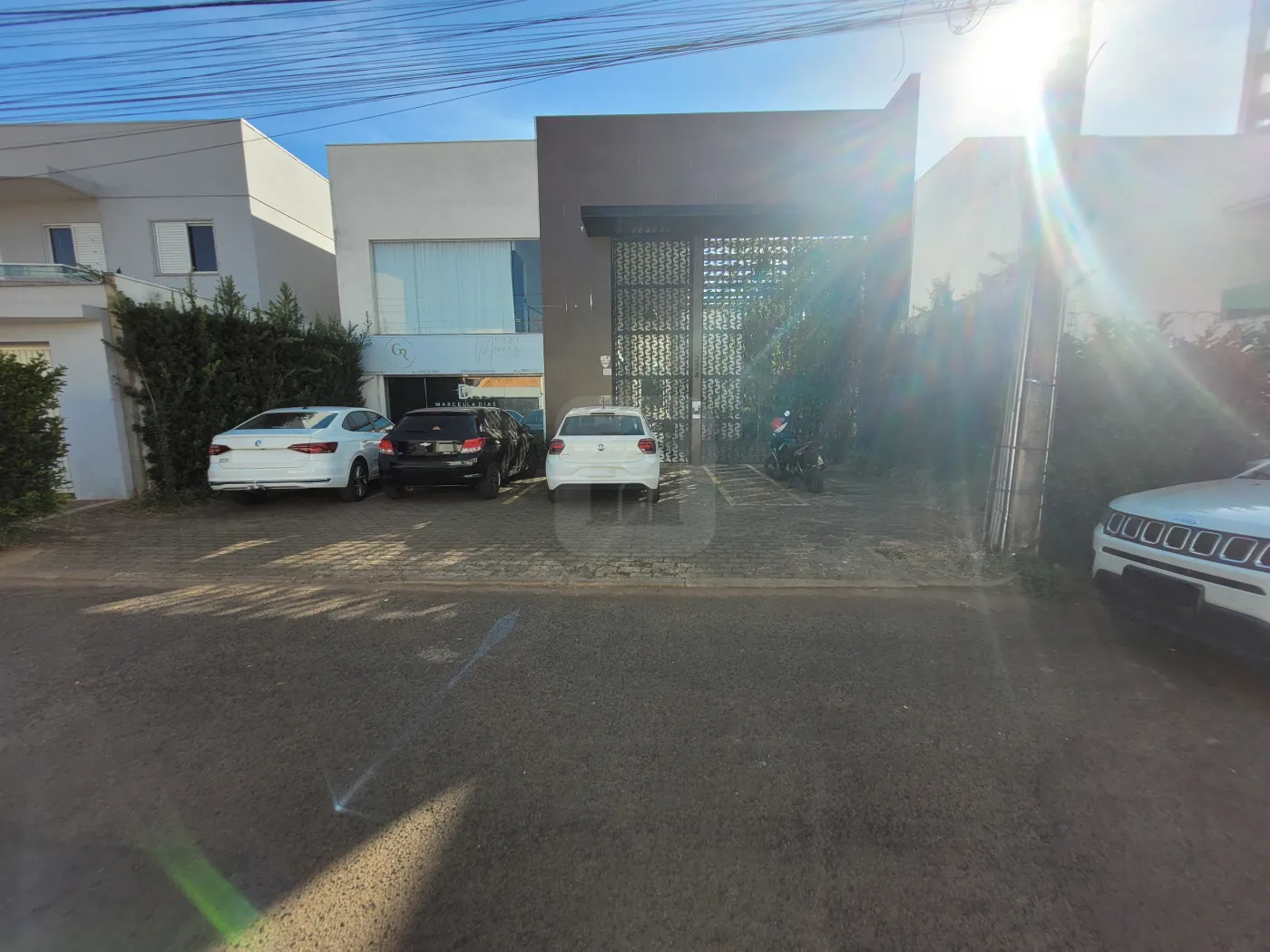 Alugar Comercial / Loja em Uberl&acirc;ndia R$ 3.600,00 - Foto 1