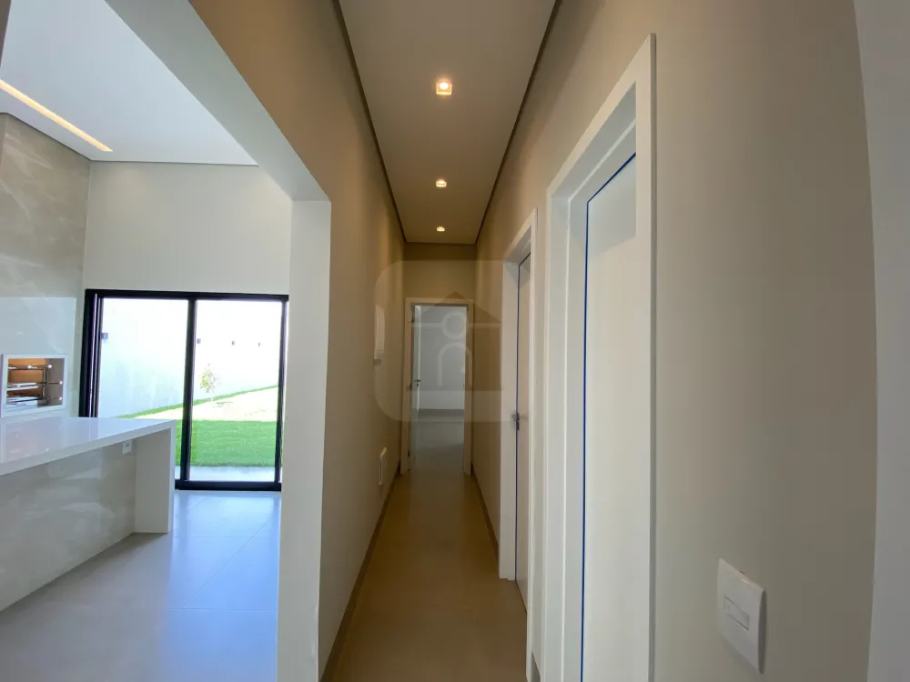 Comprar Casa / Padr&atilde;o em Araguari R$ 780.000,00 - Foto 8