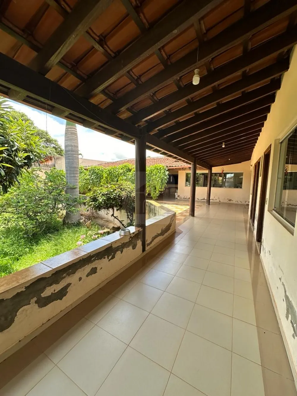 Alugar Comercial / Casa Comercial em Araguari R$ 7.500,00 - Foto 22