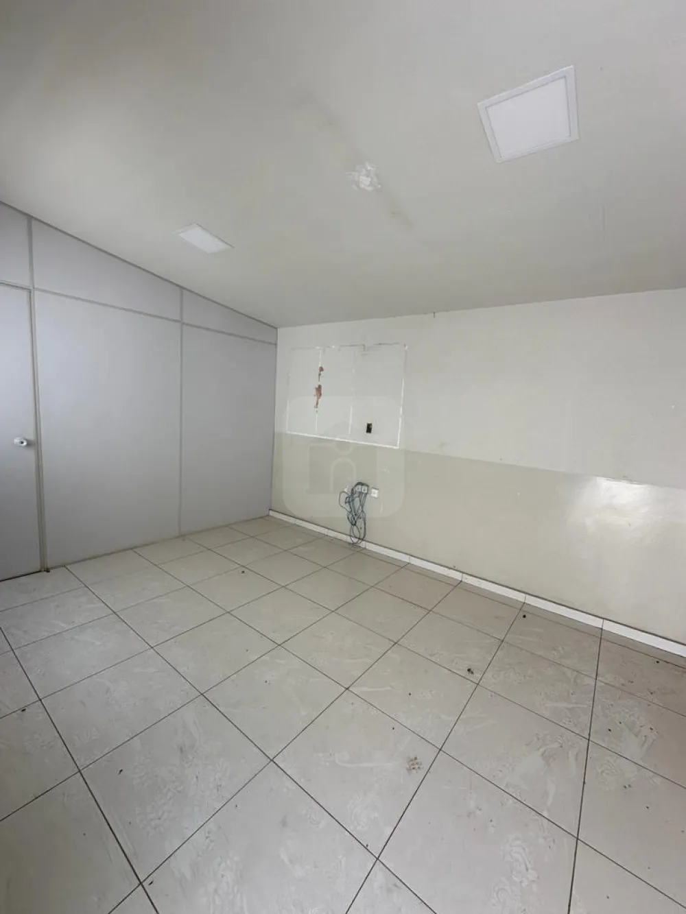 Alugar Comercial / Casa Comercial em Araguari R$ 4.500,00 - Foto 13
